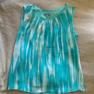 Anne Klein 100% silk sleeveless blouse shell tank top.